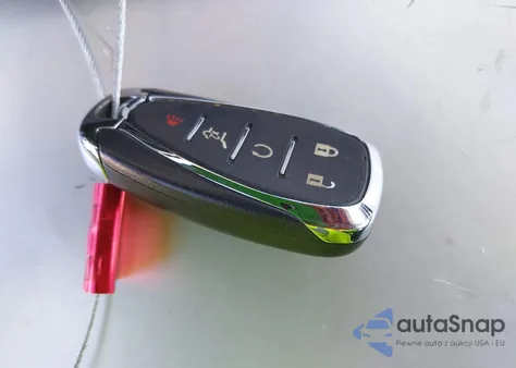 2019 Chevrolet Traverse Premier z USA, uszkodzony, nr VIN 1GNEVKKW7KJ309456